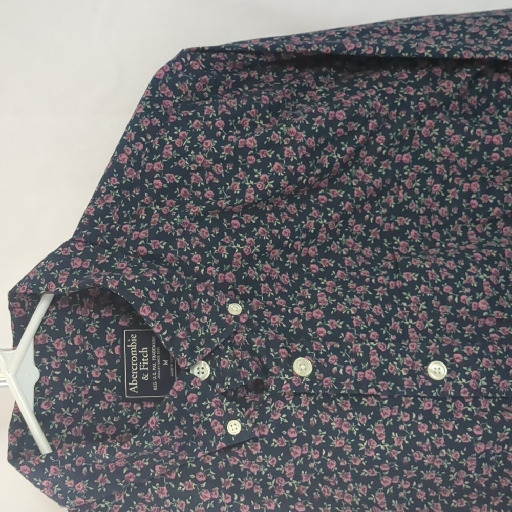 Men's M Abercrombie button Down
